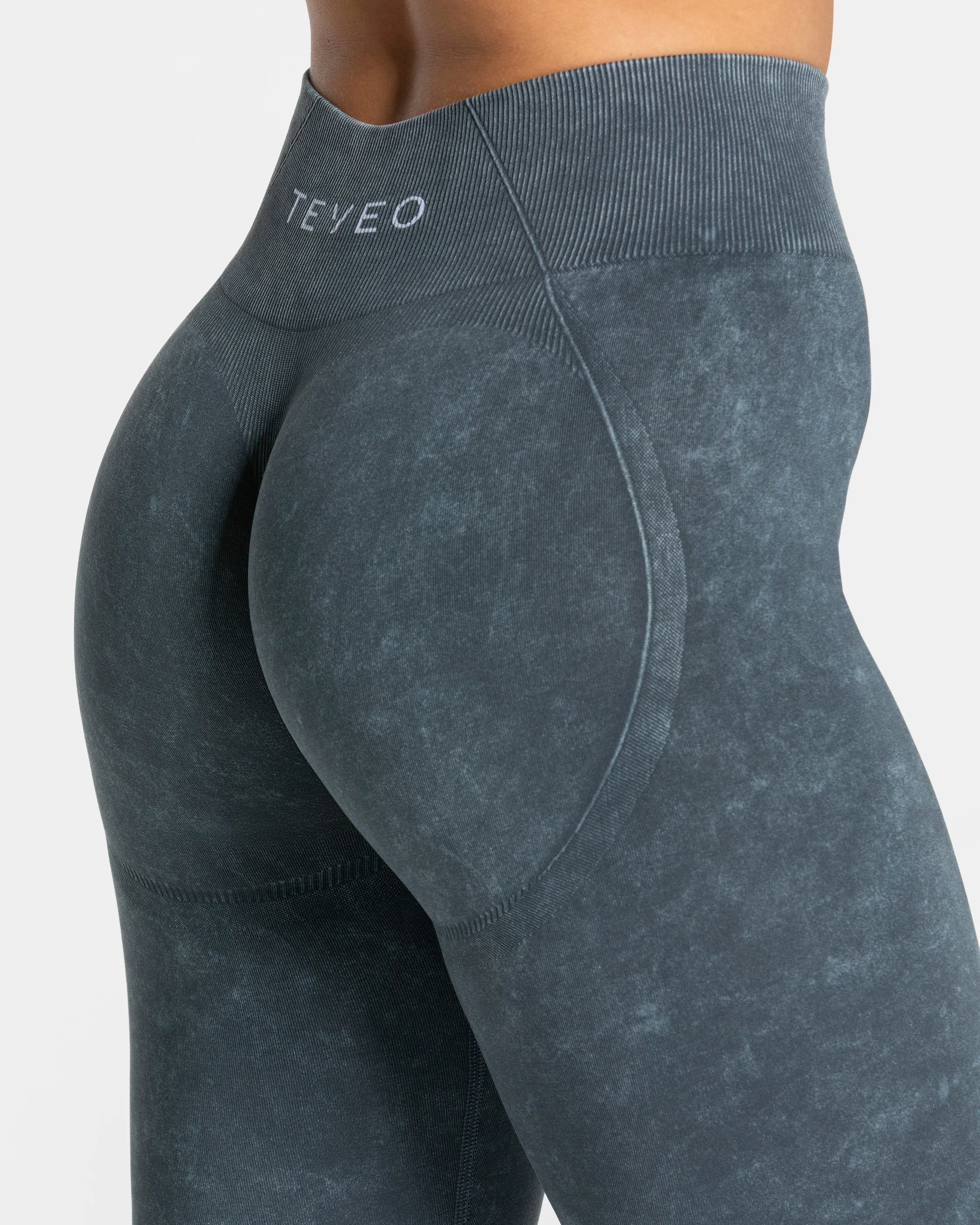 Acid Covert Scrunch Leggings "Navy"