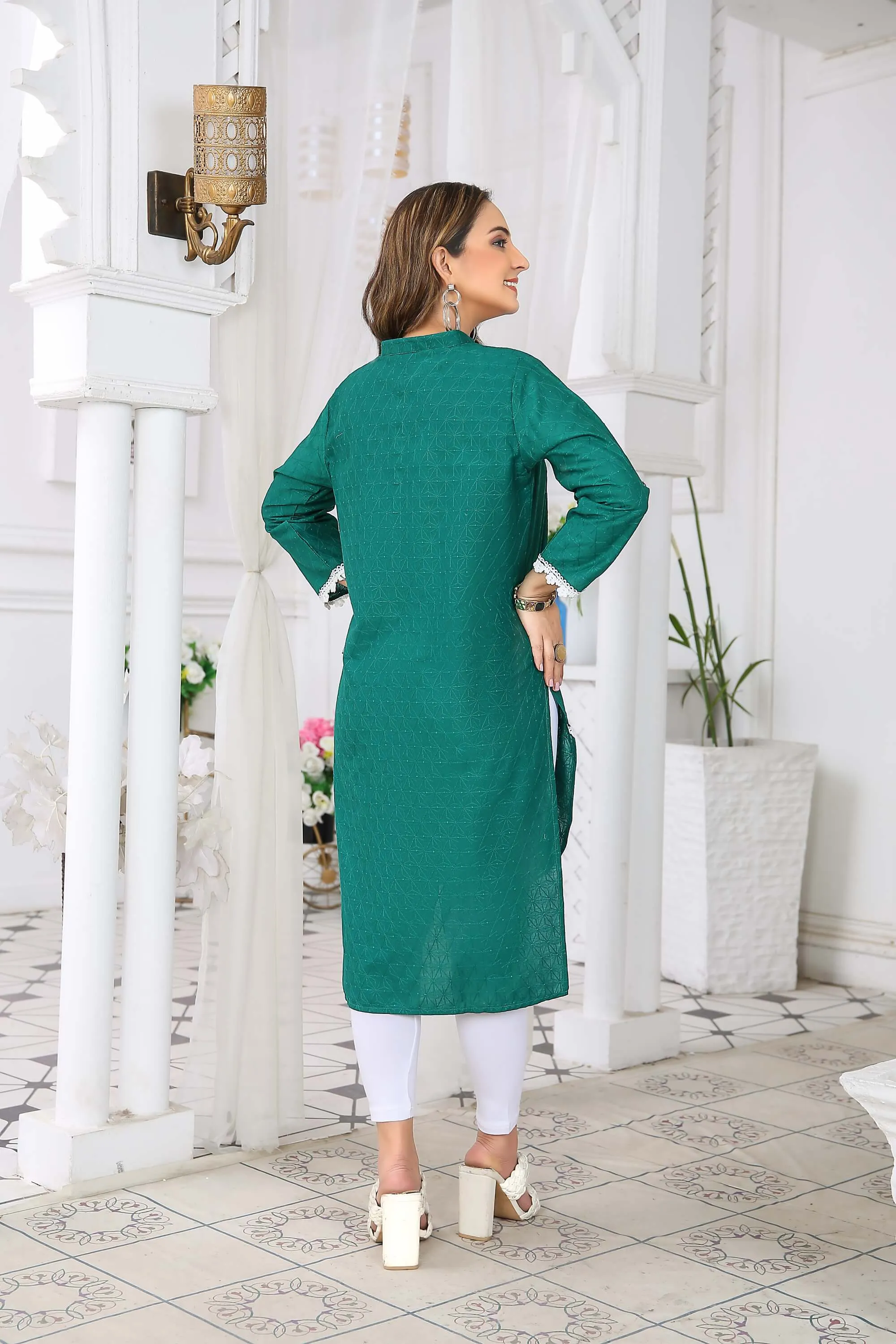 Elegant Green Chikankari High-Low Kurta with Lace Accents – Buy Online USA | IshDeena
