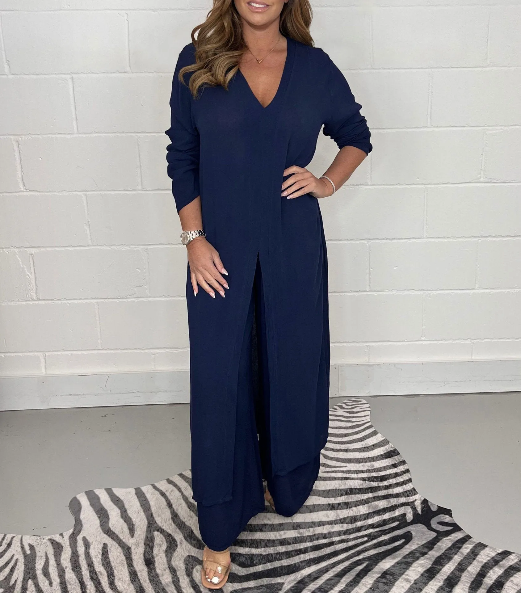 🔥🔥Hot Sale 50% OFF🔥🔥👚Two Piece Casual Long Top and Casual Trousers👜😍